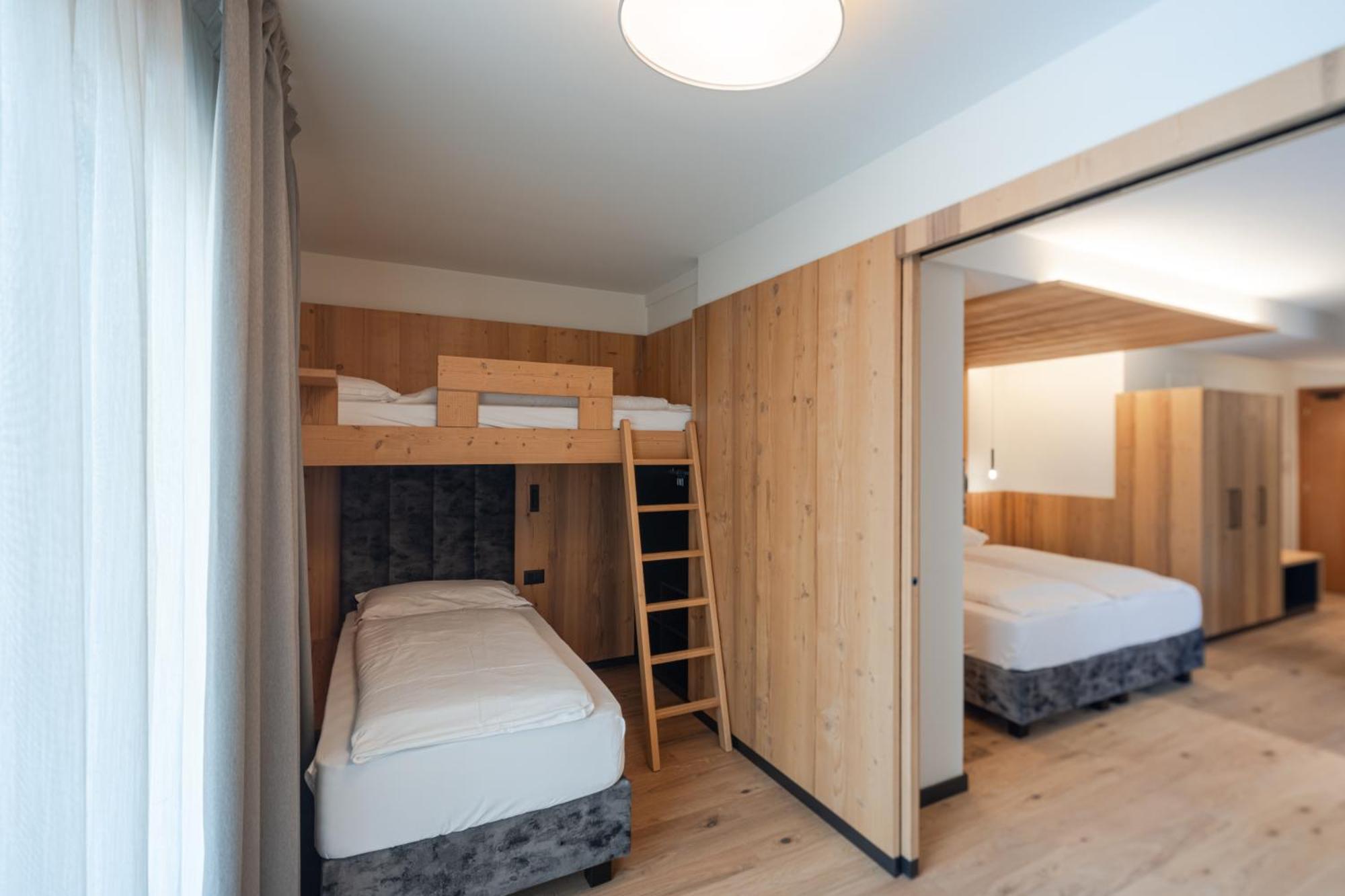 Hotel Nele Ziano Di Fiemme Bilik gambar