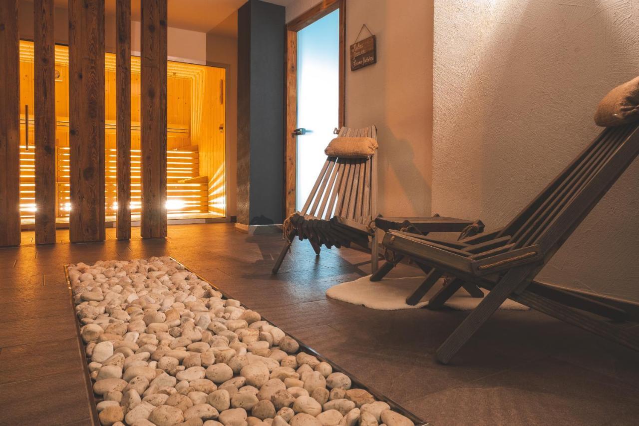 Hotel Nele Ziano Di Fiemme Luaran gambar